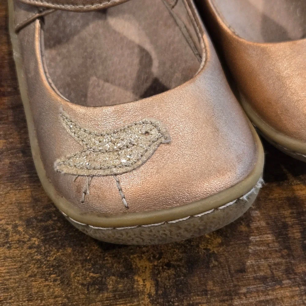 Livie & Luca Pio Pio Rosegold Metallic Shimmer Leather Mary Jane Shoes Kids‎ 7c